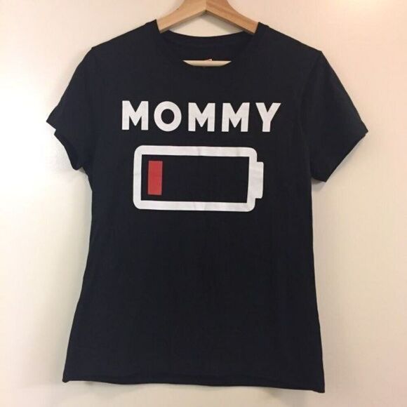 Mommy Low Battery T-shirt size Small - Picture 1 of 1